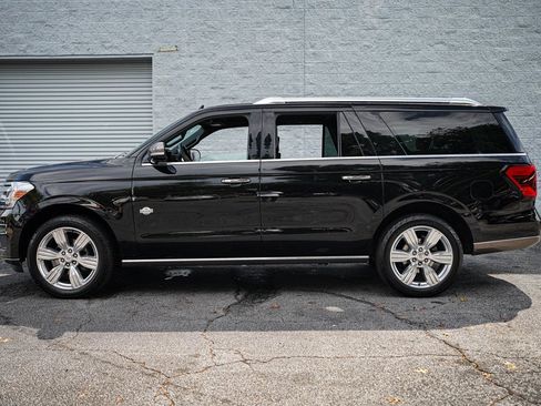 Used 2022 Ford Expedition Max King Ranch image 9
