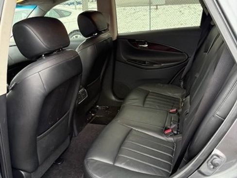 Used 2017 INFINITI QX50 AWD w/ Premium Plus Package image 14