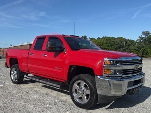 Used 2018 Chevrolet Silverado 2500 W/T image 6
