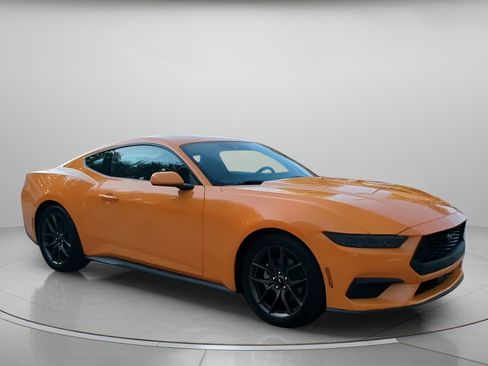 Certified 2026 Ford Mustang Coupe RWD image 36