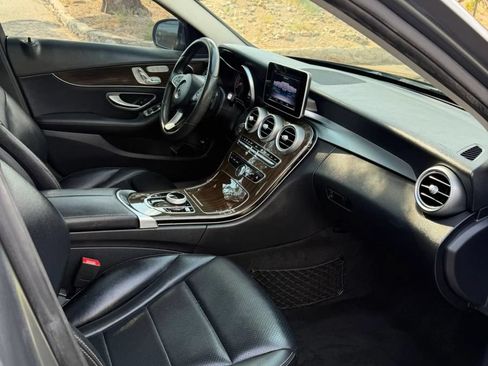 Used 2018 Mercedes-Benz C 300 4MATIC Sedan w/ Premium Package image 11