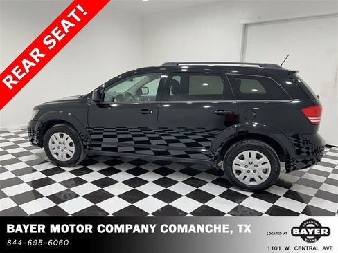 Used 2016 Dodge Journey SE w/ Flexible Seating Group image 2