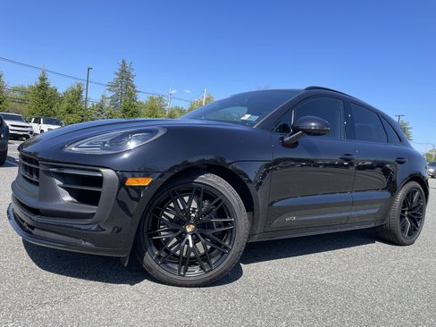 Used 2022 Porsche Macan GTS AWD/4WD image 35