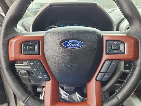 Used 2017 Ford F150 Lariat w/ Equipment Group 502A Luxury image 17