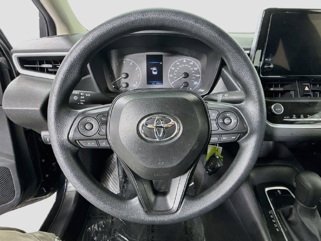 Certified 2025 Toyota Corolla LE FWD image 13
