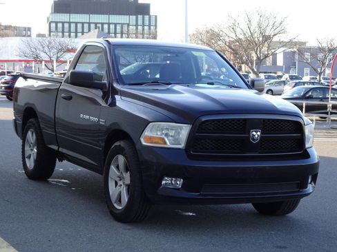Used 2012 RAM 1500 Express image 3
