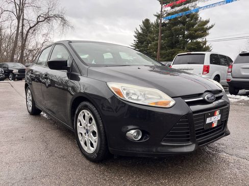 Used 2012 Ford Focus SE image 3