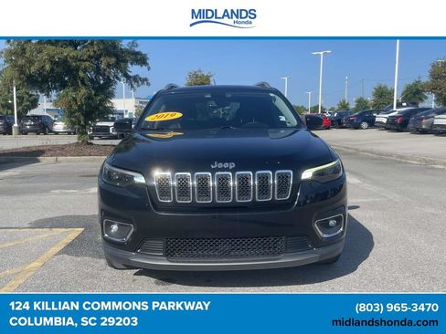 Used 2019 Jeep Cherokee Limited FWD image 2