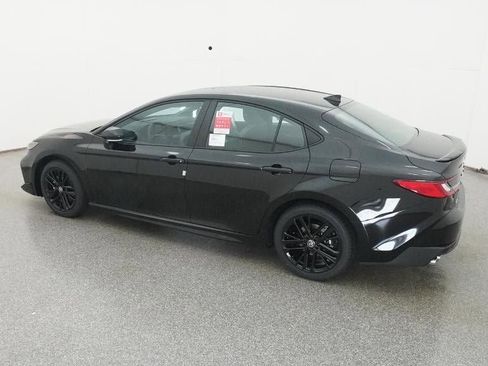 New 2026 Toyota Camry SE image 4