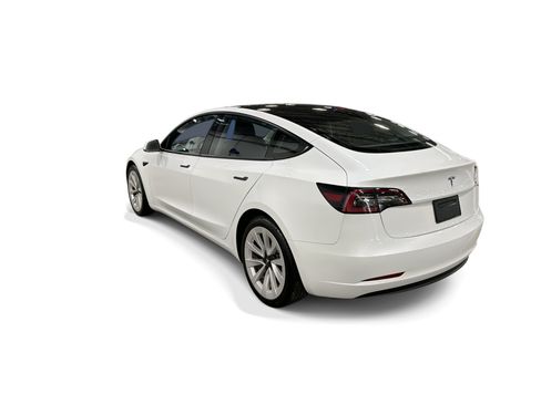 Certified 2023 Tesla Model 3 Standard Range RWD image 4
