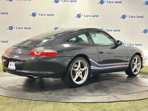 Used 2004 Porsche 911 Targa image 3
