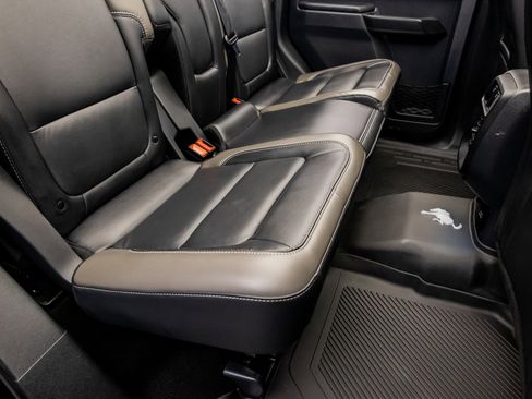 Used 2025 Ford Bronco Outer Banks image 37