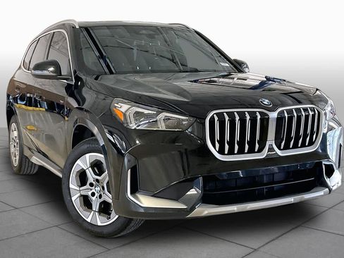 Used 2025 BMW X1 xDrive28i w/ Convenience Package AWD/4WD image 2