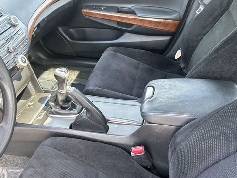 Used 2012 Honda Accord EX image 22
