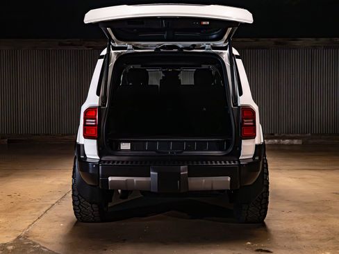 Used 2024 Toyota Land Cruiser w/ Premium Package image 9