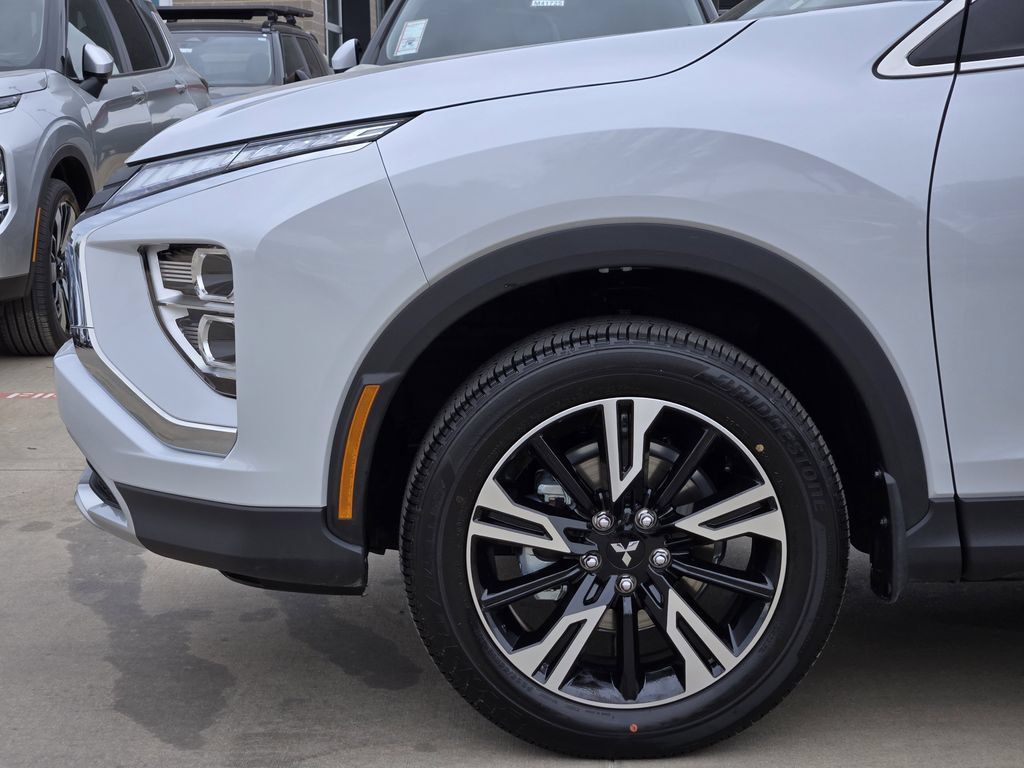 Used 2026 Mitsubishi Eclipse Cross SE AWD/4WD image 5