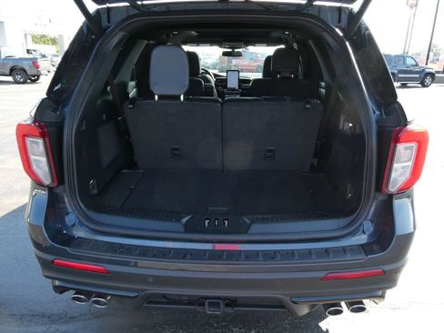 Used 2022 Ford Explorer ST w/ Equipment Group 401A AWD/4WD image 16
