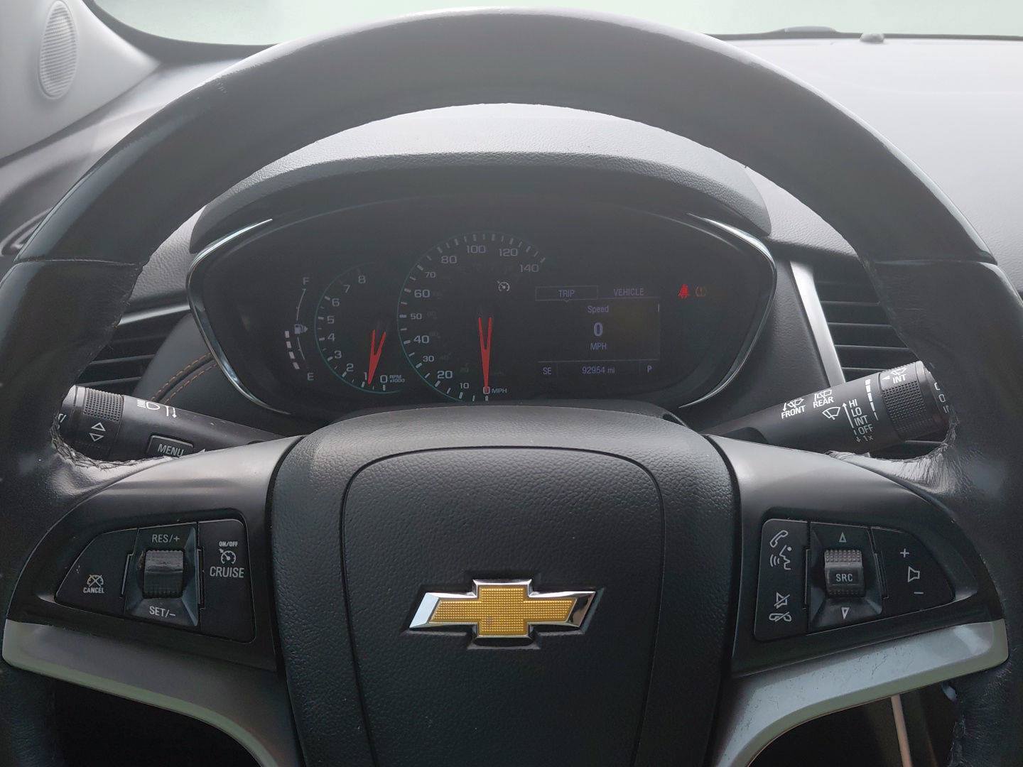 Used 2019 Chevrolet Trax LT w/ LT Convenience Package FWD image 7