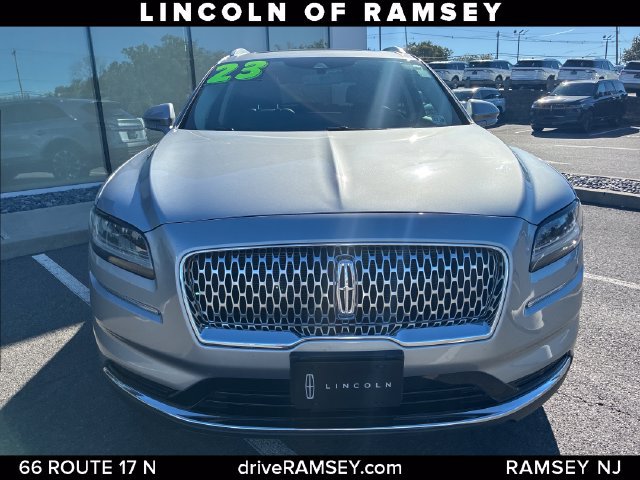 Used 2023 Lincoln Nautilus Reserve AWD/4WD image 11