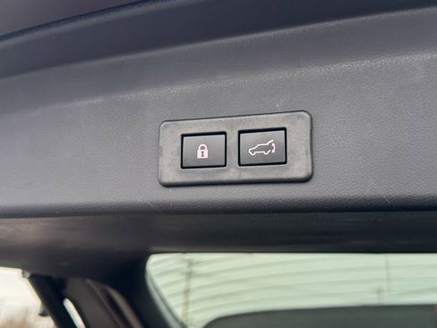 Certified 2024 Subaru Ascent Touring image 14