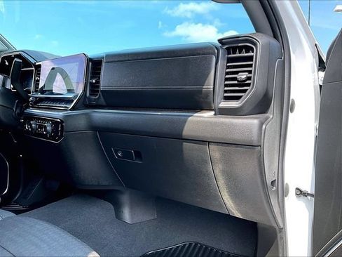 Used 2023 Chevrolet Silverado 1500 LT AWD/4WD image 13
