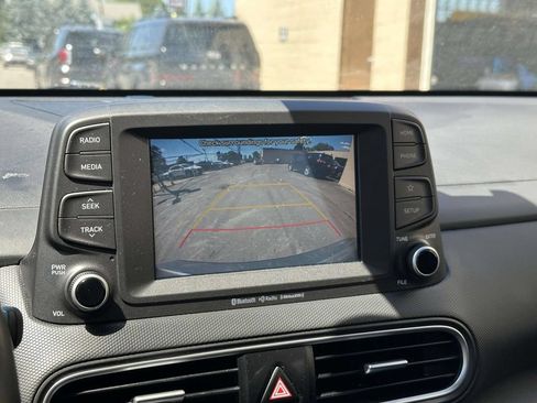 Used 2021 Hyundai Kona SEL AWD/4WD image 26
