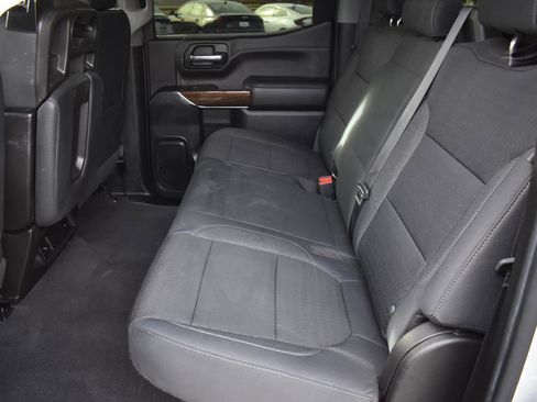 Used 2020 GMC Sierra 1500 SLE w/ Fleet Comfort Package image 19