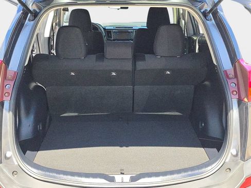 Used 2013 Toyota RAV4 XLE FWD image 14