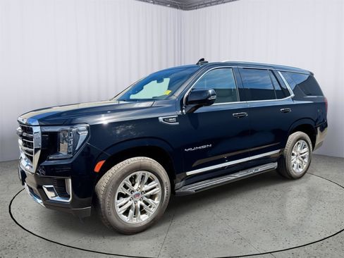 Used 2022 GMC Yukon SLT w/ SLT Luxury Package AWD/4WD image 12