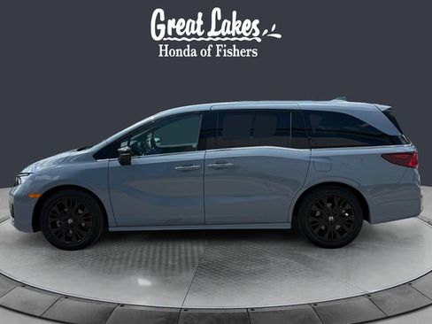 Used 2025 Honda Odyssey Sport-L image 2