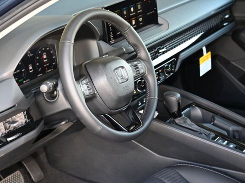 New 2026 Honda Accord EX-L image 10