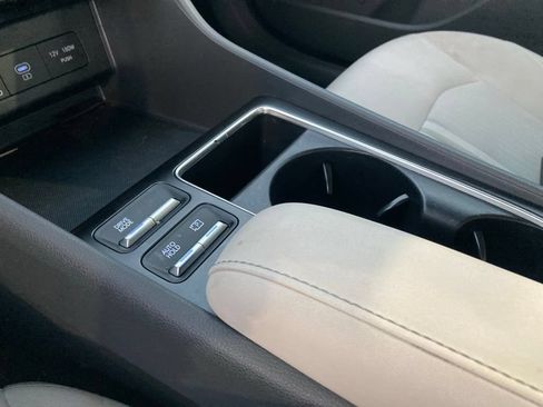 Used 2025 Hyundai Sonata SEL FWD image 25
