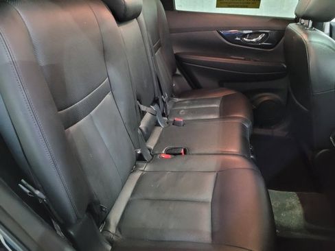 Used 2020 Nissan Rogue SL image 53