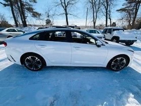 Used 2022 Kia K5 EX w/ EX Premium Package image 4