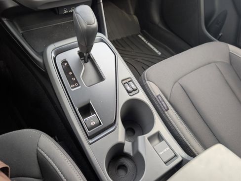 Used 2026 Subaru Crosstrek 2.0i Premium image 19