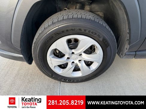 Certified 2025 Toyota RAV4 LE AWD/4WD image 10