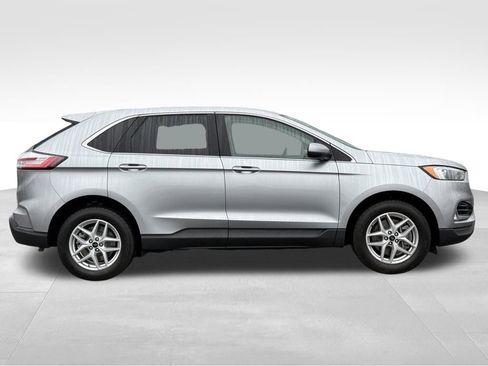 Certified 2024 Ford Edge SEL w/ Convenience Package image 8