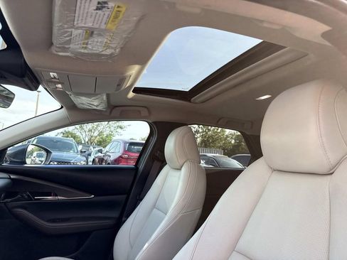 Used 2023 MAZDA CX-30 AWD 2.5 S w/ Premium Package image 32