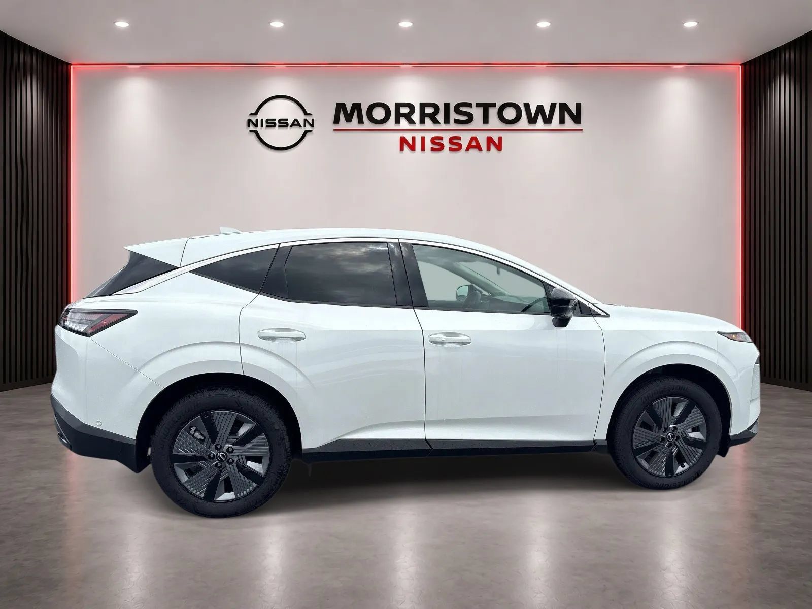 Used 2025 Nissan Murano SL AWD/4WD image 2