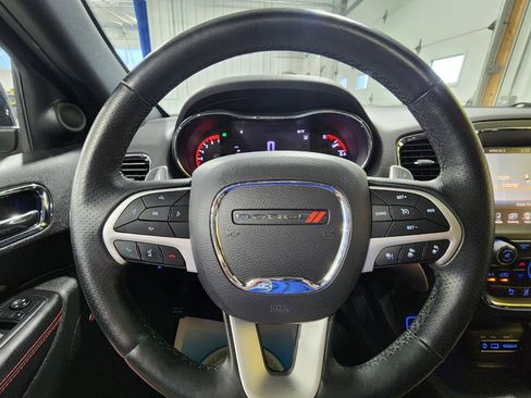 Used 2017 Dodge Durango R/T w/ Technology Group RWD image 11