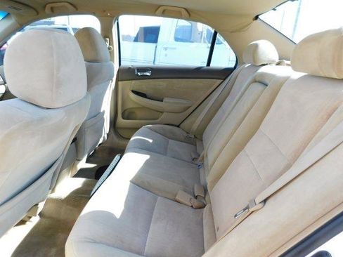 Used 2004 Honda Accord LX image 13