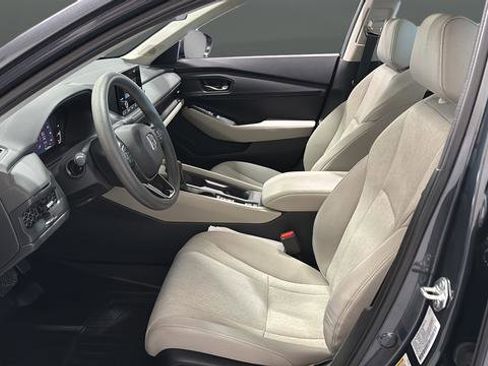 Used 2024 Honda Accord EX image 9