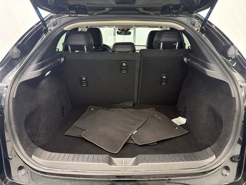 Used 2021 MAZDA CX-30 AWD 2.5 S w/ Select Package image 18