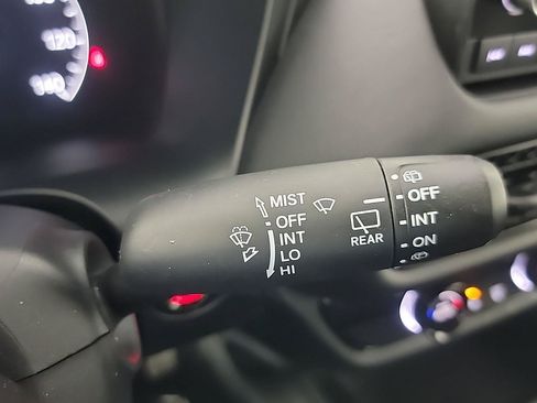 Certified 2023 Honda HR-V LX image 25