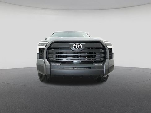 New 2025 Toyota Tundra SR5 AWD/4WD image 31