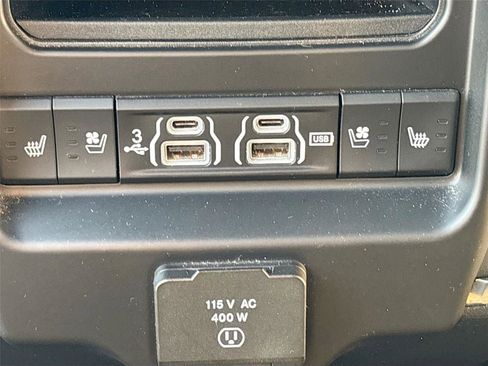 Used 2019 RAM 1500 Limited image 29