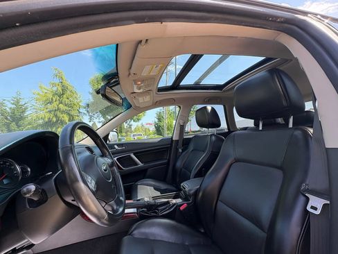 Used 2009 Subaru Outback 2.5i Limited AWD/4WD image 10