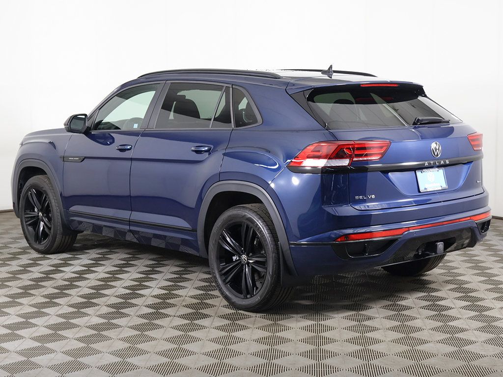 Used 2023 Volkswagen Atlas Cross Sport SEL R-Line AWD/4WD image 12