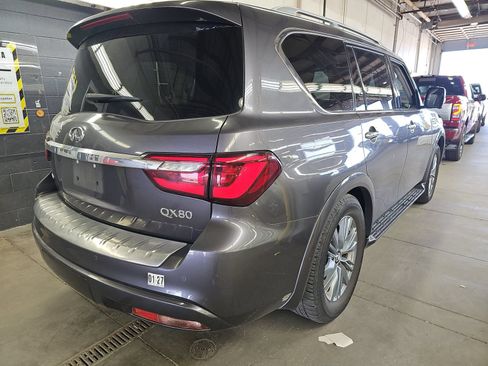 Used 2024 INFINITI QX80 Luxe AWD/4WD image 6