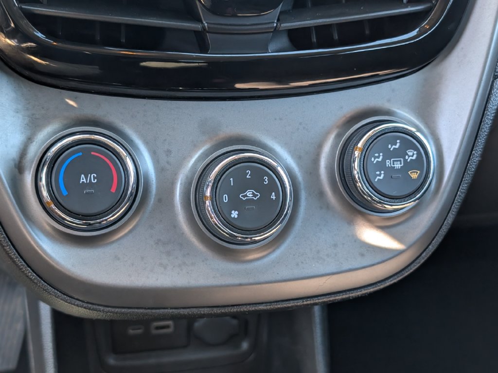 Used 2021 Chevrolet Spark LS FWD image 14